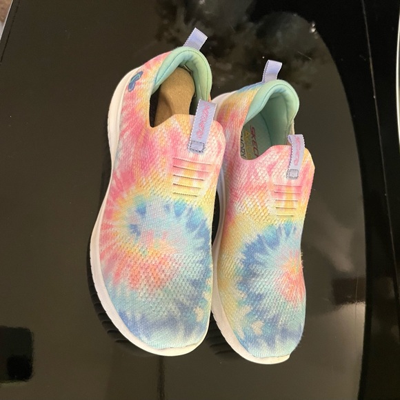 GIRLS SIZE 2 Sketchers Ultra Flex - Groovin Vibe Shoes - Picture 7 of 13